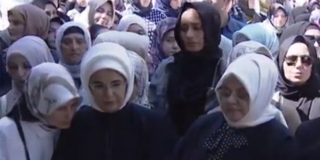 Emine Erdoğan'dan Şule Şenler mesajı: Her gün şükrettiğim evliliğimize vesile olduğu için...
