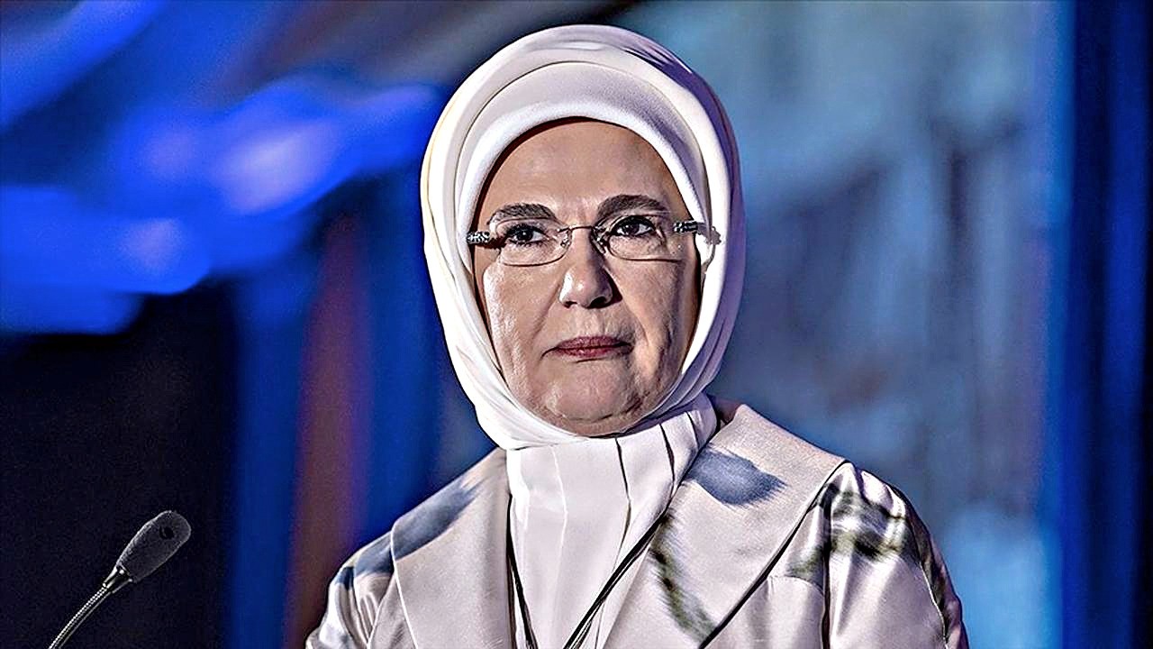 Emine Erdoğan'dan UNEP'in 'sıfır atık' çağrısına ilişkin paylaşım... Çağrısı