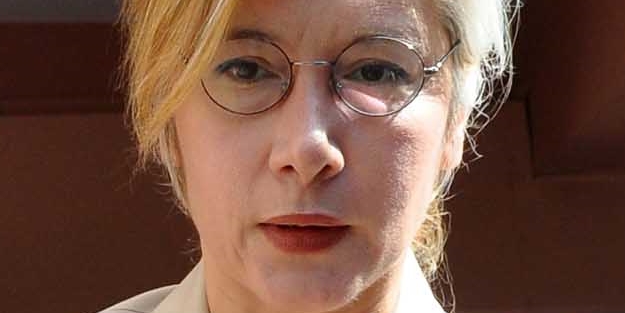 Emine Ülker Tarhan'dan Osmanlıca düşmanlığı