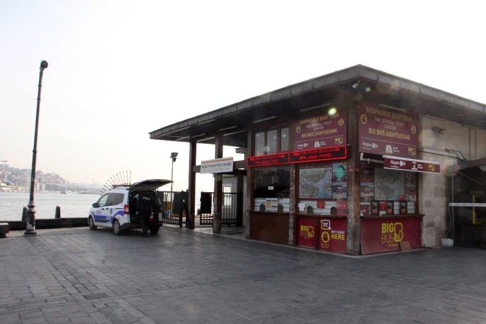 Eminönü sahilde erkek cesedi bulundu 