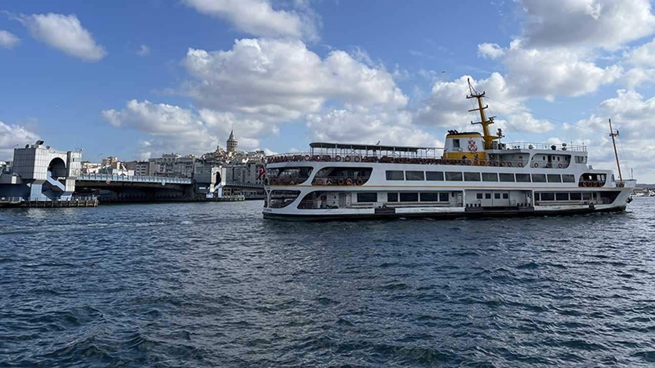 Eminönü-Üsküdar seferini yapan vapurda korku dolu anlar