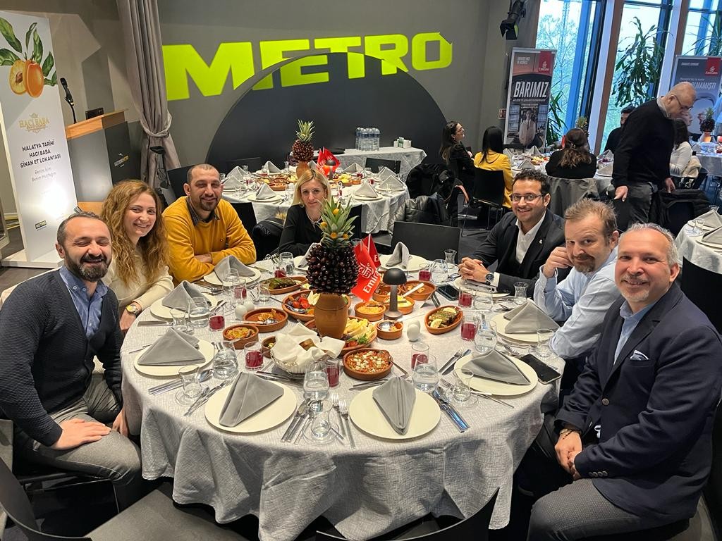 Emirates Türkiye, yerel acenteleri ile iftar yemeğinde buluştu