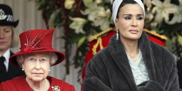 Emirin annesinden Batı'ya eleştiri