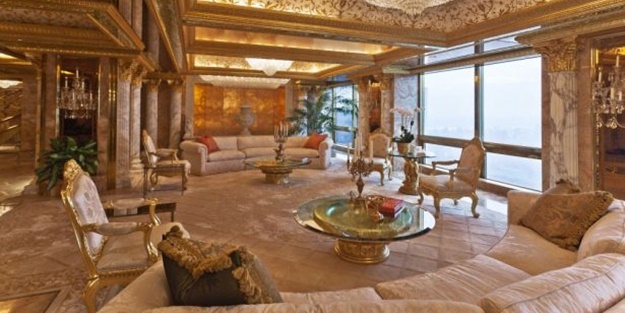 Emlak kralının altın kaplama evi