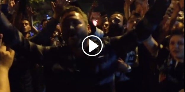 Emniyet amiri taraftara üçlü çektirdi!