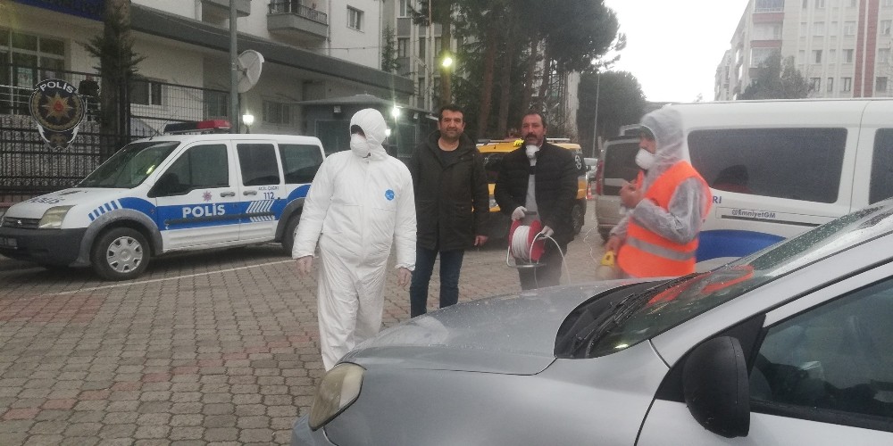 Emniyet binası ve araçlar dezenfekte edildi 