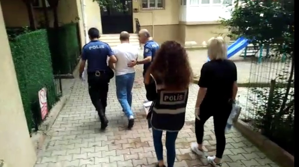 Emniyet dolandırıcılık şebekesini çökertti 