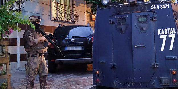Emniyet düğmeye bastı! İstanbul merkezli 3 ilde 'torbacılara' şafak operasyonu