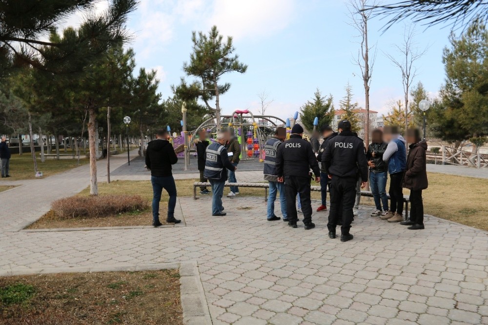 Emniyet ekiplerinden sıkı denetim 