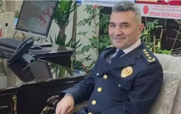 Emniyet müdürü denizde boğulma tehlikesi geçirdi, durumu ağır