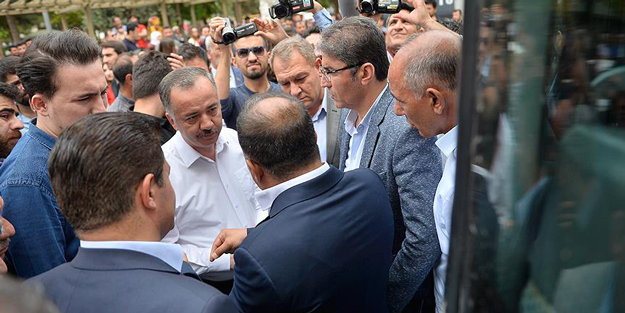 Emniyet müdüründen HDP'lilere ayar: Dağıtırım burayı