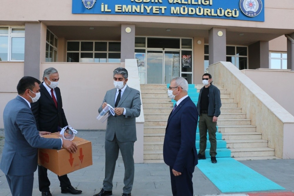 Emniyet personeli siperlik maske ile korunacak 