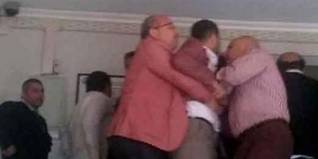 Emniyette polise saldıran CHP'li belediye başkanına şok!