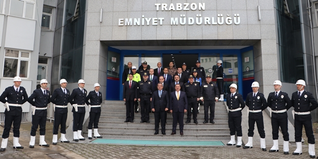 Emniyet’ten olağanüstü tedbir! 285 bin polis sahada