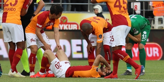 Emre Akbaba sahalara ne zaman geri dönecek?