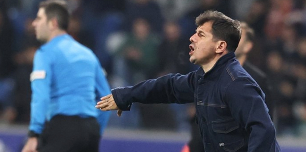 Emre Belözoğlu bir ilki yaşadı!