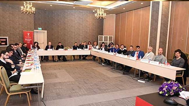 Emre Belözoğlu Sportif Direktörlük eğitiminde