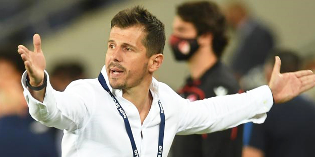 Emre Belözoğlu tarihe geçmek için sahaya çıkacak!