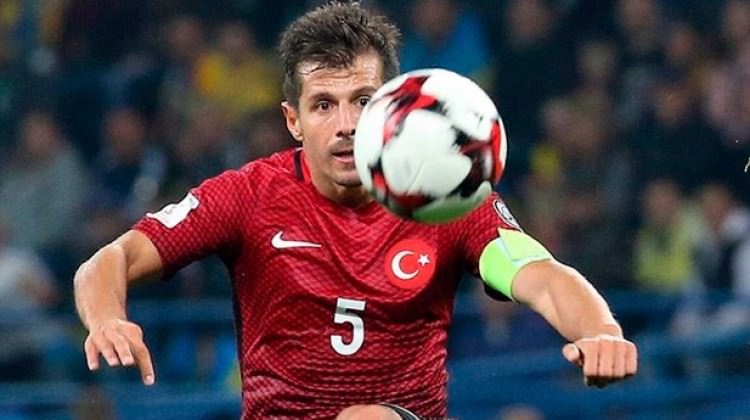 Emre Belözoğlu Tugay'ın rekorunu kıracak!
