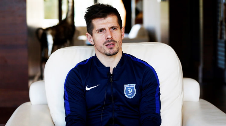 Emre Belözoğlu'dan Fenerbahçe'ye şok cevap!