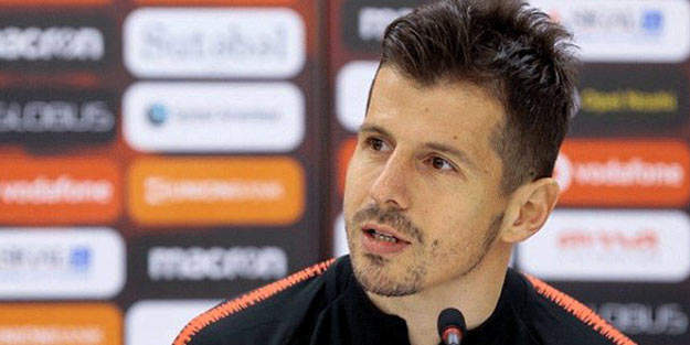 Emre Belözoğlu'ndan maç sonu itiraf