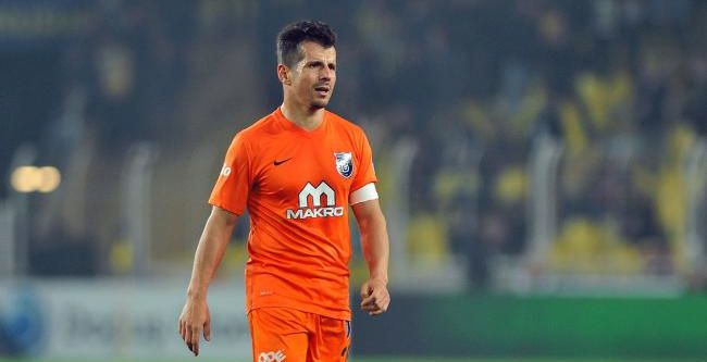 Emre Belözoğlu: “Sonuna kadar mücadele edeceğiz”