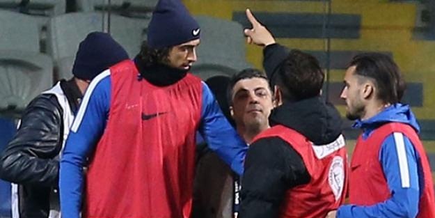 Emre Belözoğlu'nu çıldırttılar!