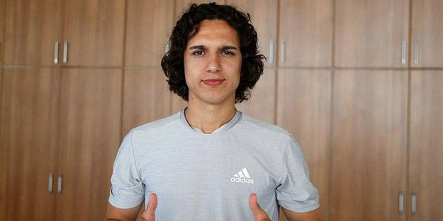 Emre Demir Barcelona'da