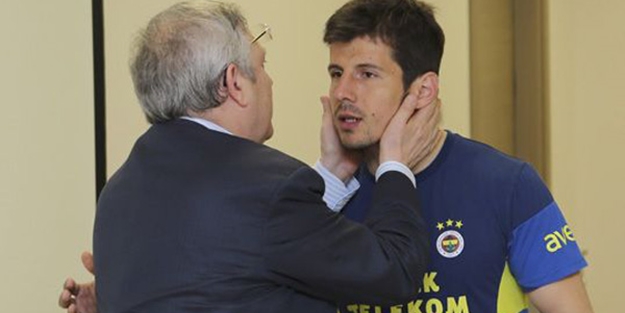 Emre geri dönüyor!