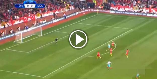 Defansı yatırdı, ilk golünü attı!