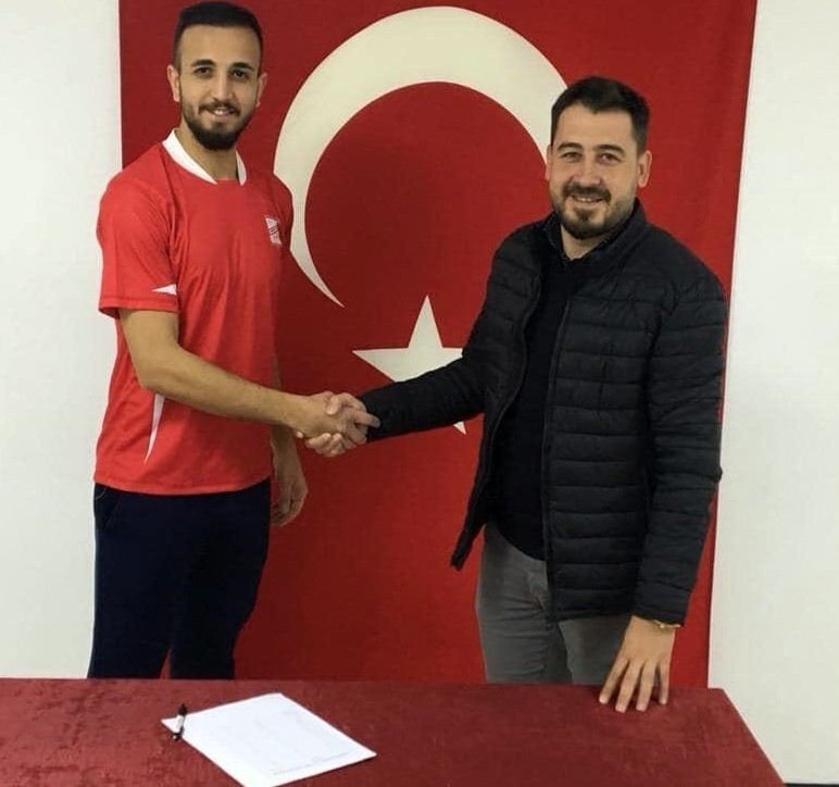 Emre Özden, Ayvalıkgücü Belediyespor’da 