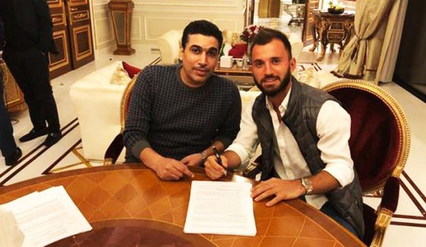Emre'den sürpriz transfer!