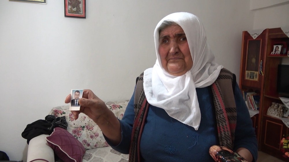 En acılı anneler günü, 10 aydır oğlundan haber yok 