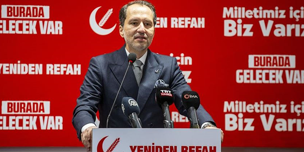 En çok İstanbul merak ediliyordu! Yeniden Refah Partisi 87 belediye başkan adayını tüm Türkiye'ye duyurdu