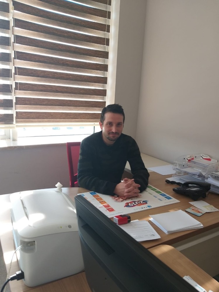 En çok normal doğum yaptıran doktora ödül 