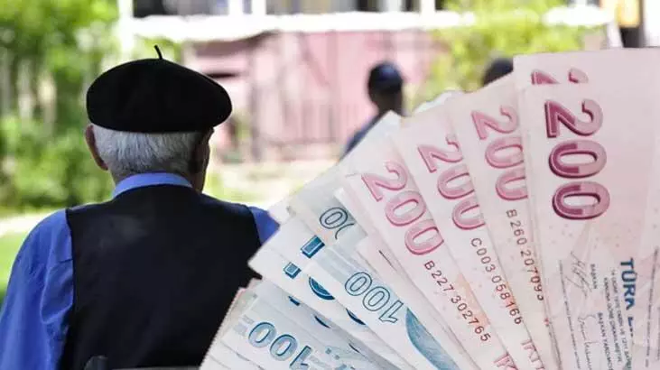 En düşük emekli aylığı 15 bin liraya mı çıkıyor! Flaş açıklama az önce geldi