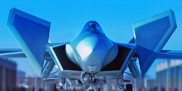 En gelişmiş savaş uçaklarını oraya gönderdiler