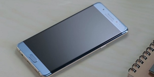 En iyi ekrana sahip telefon seçildi