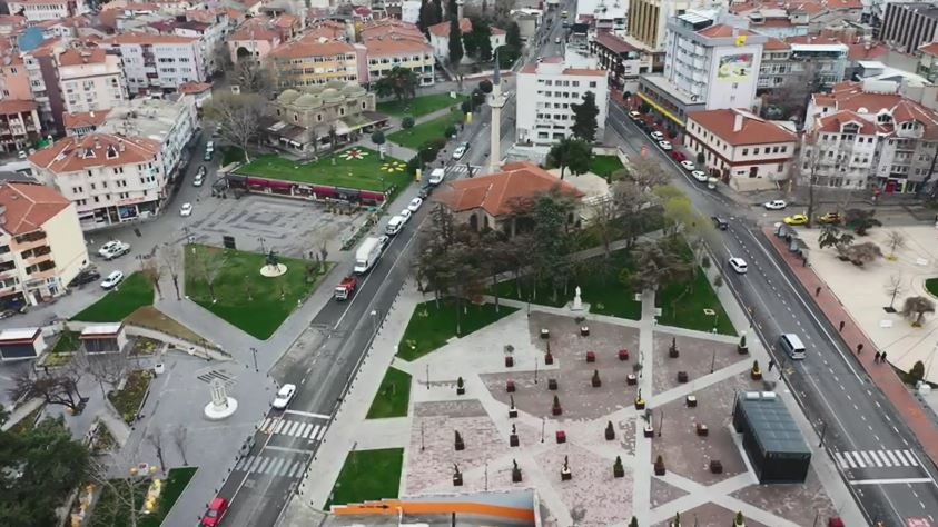 En sakin dönemlerini geçiren Tekirdağ’ın sokakları havadan görüntülendi 