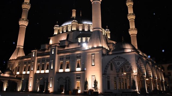 En yeni anlamlı Cuma günü mesajları | Kısa dualı Cuma mesajları