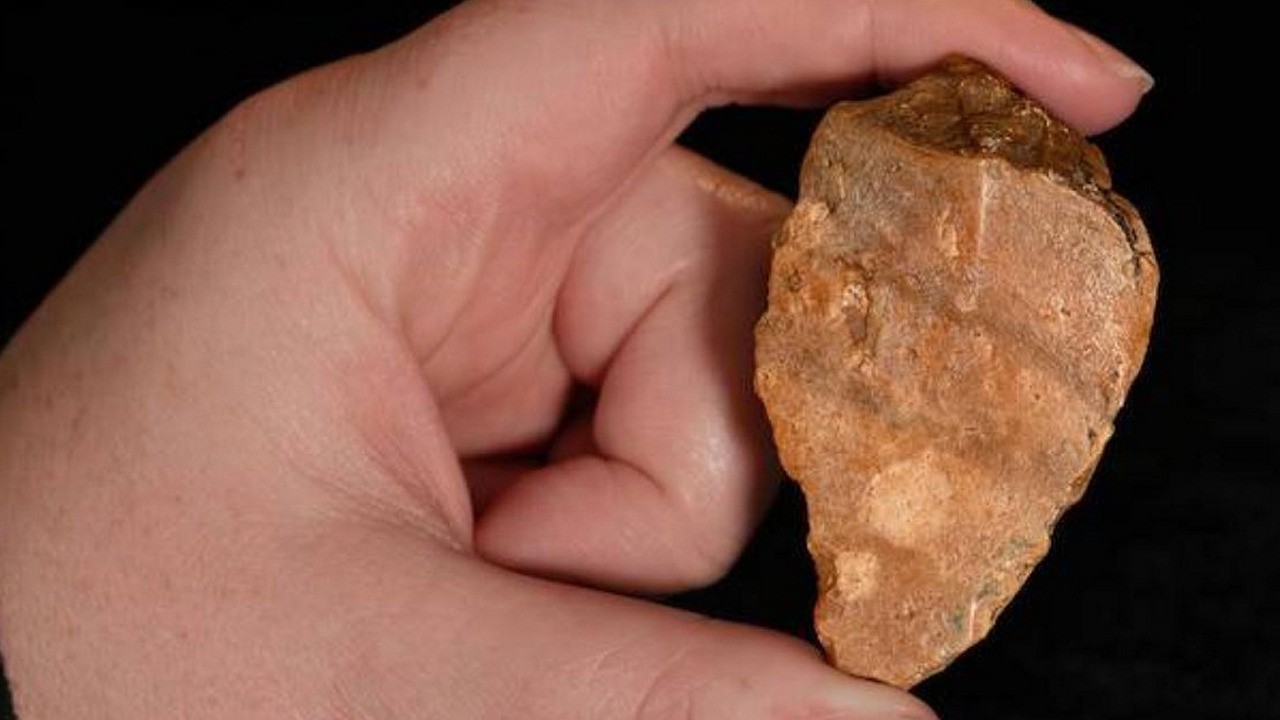 Endonezya'da 1,5 milyon yıllık taş aletler bulundu!