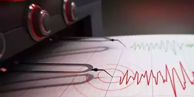 Endonezya'da 6,2 büyüklüğünde deprem