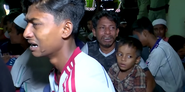 Endonezya'da Arakanlı mültecilere saldırı!