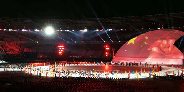 Endonezya'da skandal! Başörtüsü nedeniyle elendi