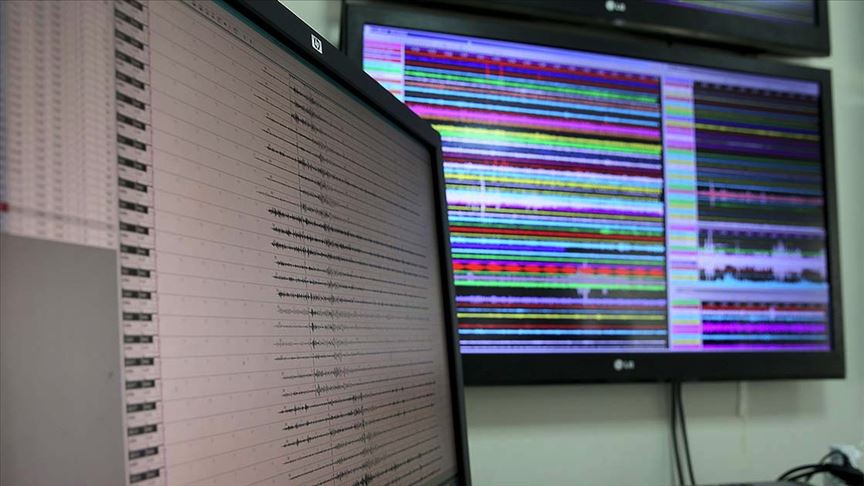 Endonezya'da deprem