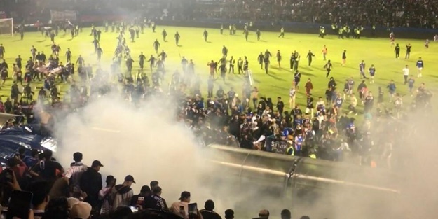 Endonezya'daki izdihamda flaş gelişme!