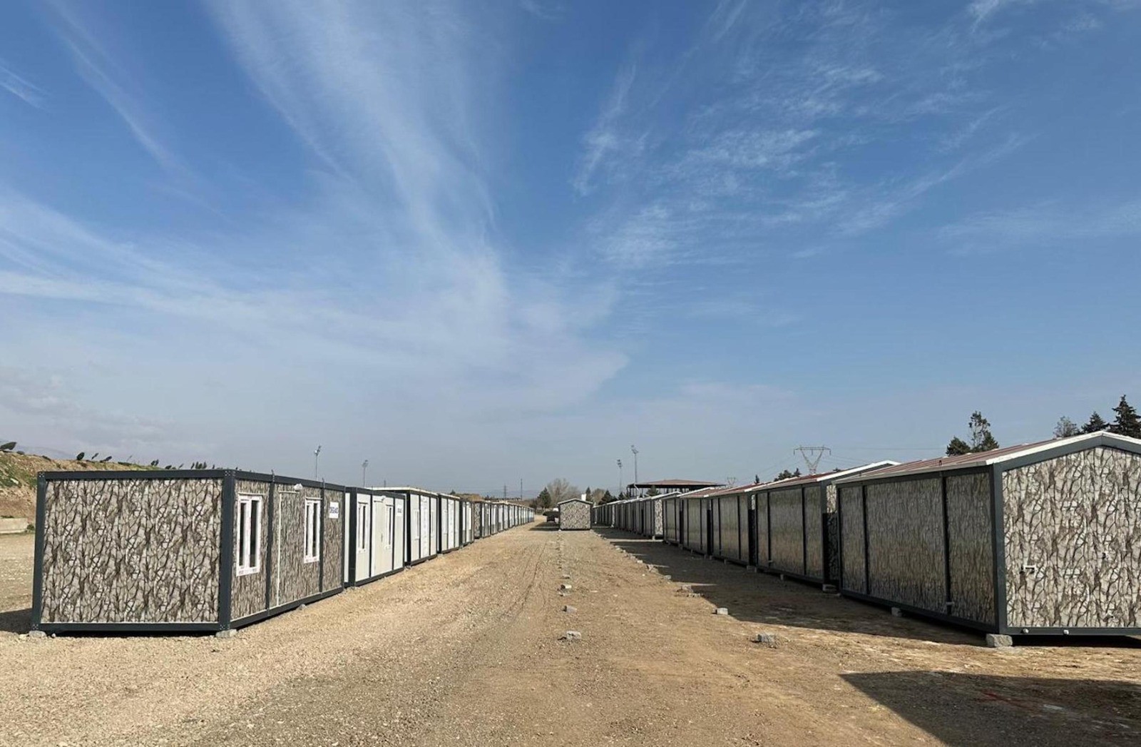 Endüstriyel reklamcılar konteyner kent kurmak için seferber oldu