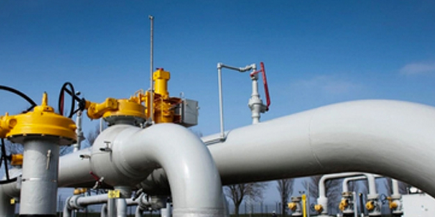 Enerji devi ile imzalar atıldı! Bayraktar Türkiye'ye müjdeyi verdi: Türkiye dünyada sayılı ülkeler arasında