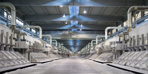 Enerji krizi Alman devini fena vurdu