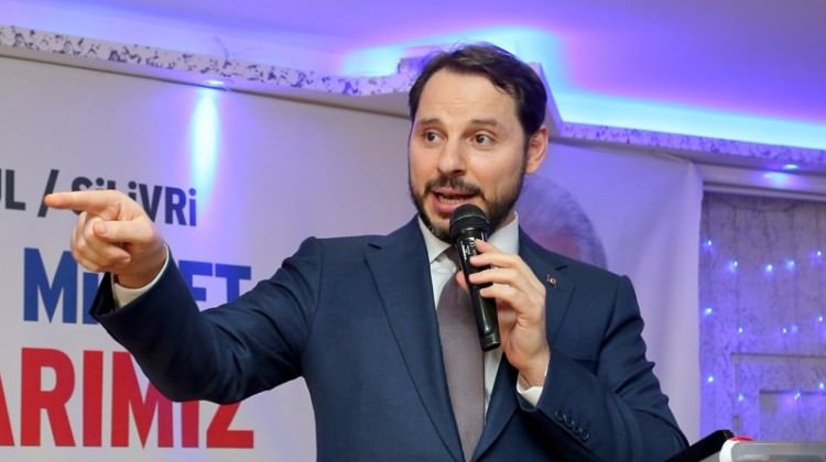 Enerji ve Tabii Kaynaklar Bakanı Albayrak'tan 1 Mayıs mesajı